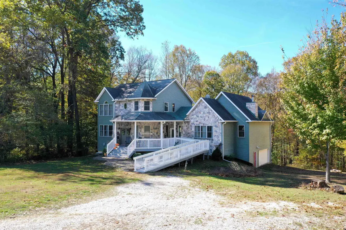 699 N Deer Lake Drive, Bloomfield, IN 47424 - #1