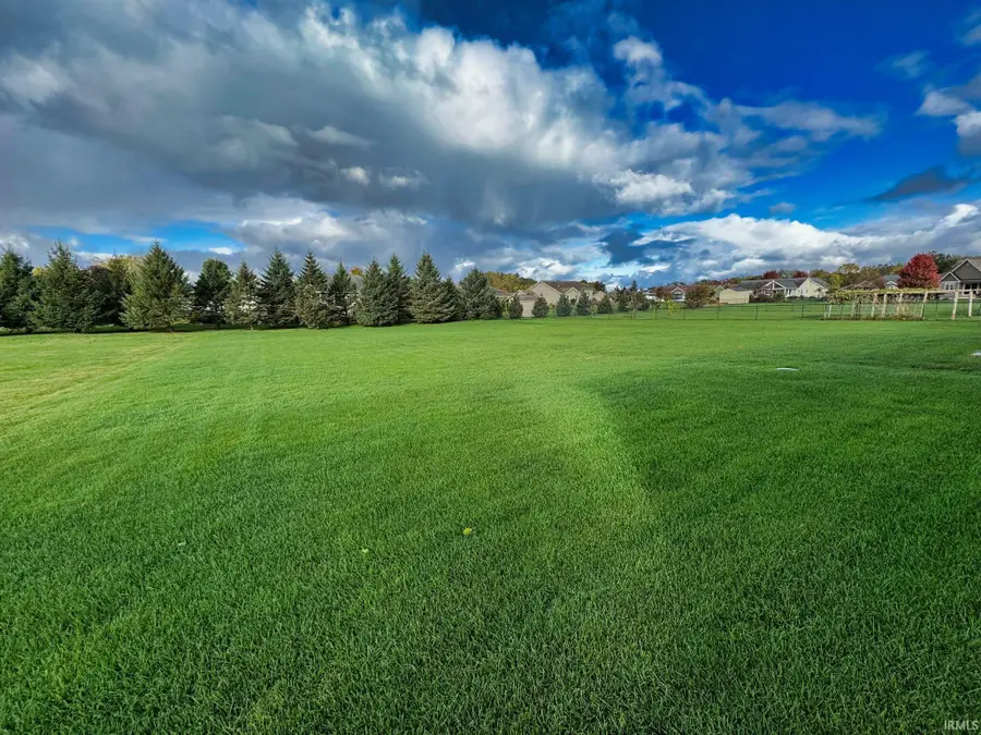 59699 Park Side Drive, Elkhart, IN 46517 - Image #2