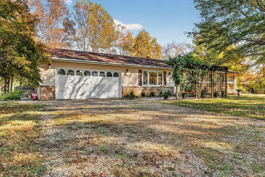 9245 E Woodview Drive, Bloomington, IN 47401 - Image #3