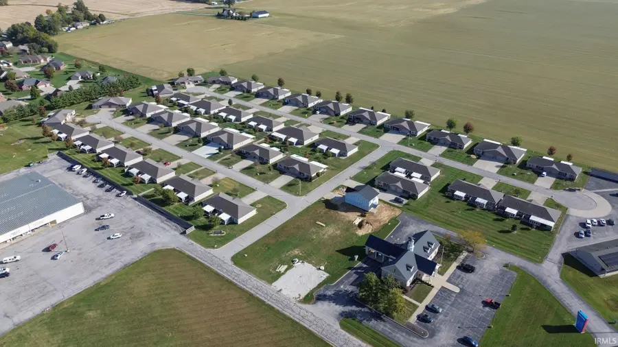 525 S 8th Avenue, Haubstadt, IN 47639 - Image #3