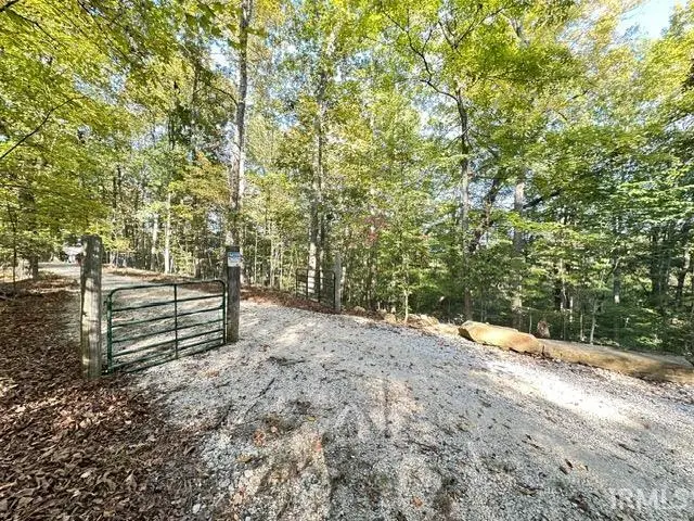 6900 N Richardson Road, Unionville, IN 47468 - Image #2