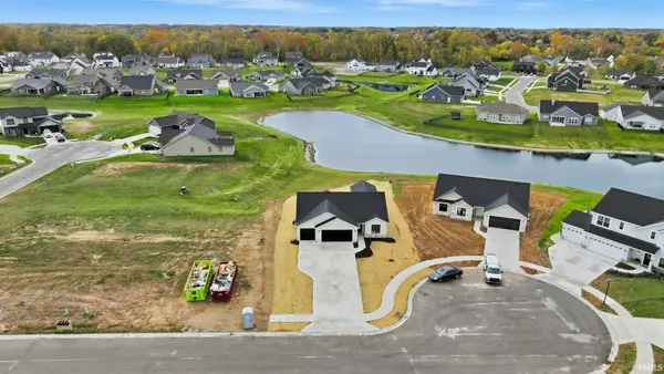 1227 Mosaic Street, Huntertown, IN 46748