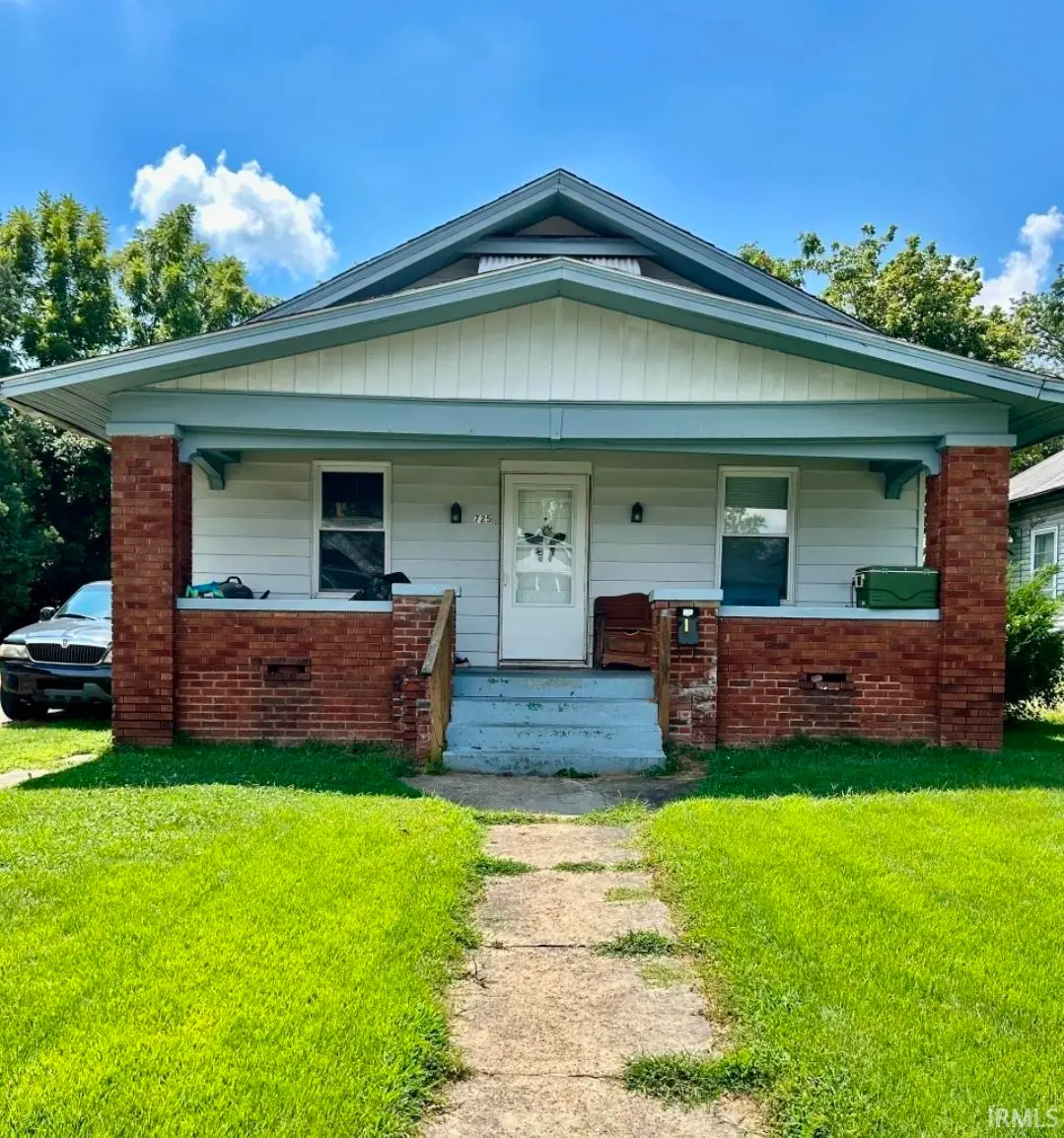 725 Ravenswood Drive, Evansville, IN 47713 - Image #1