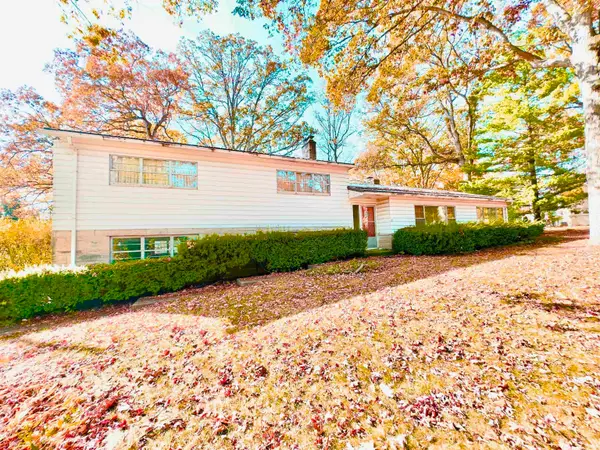 208 Southridge Road, Fort Wayne, IN 46825