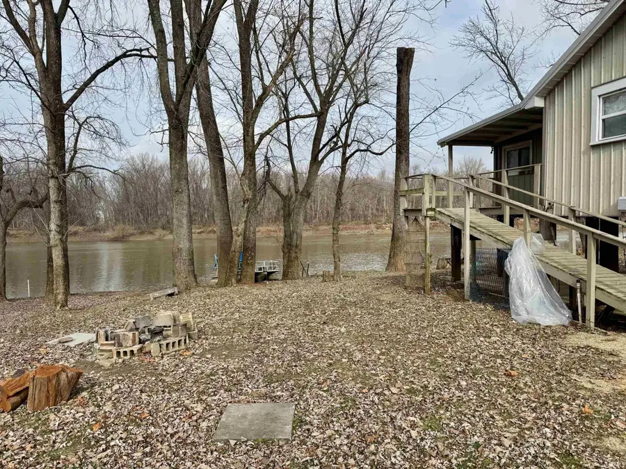 5948 N 185 W Road, Patoka, IN 47666 - Image #3