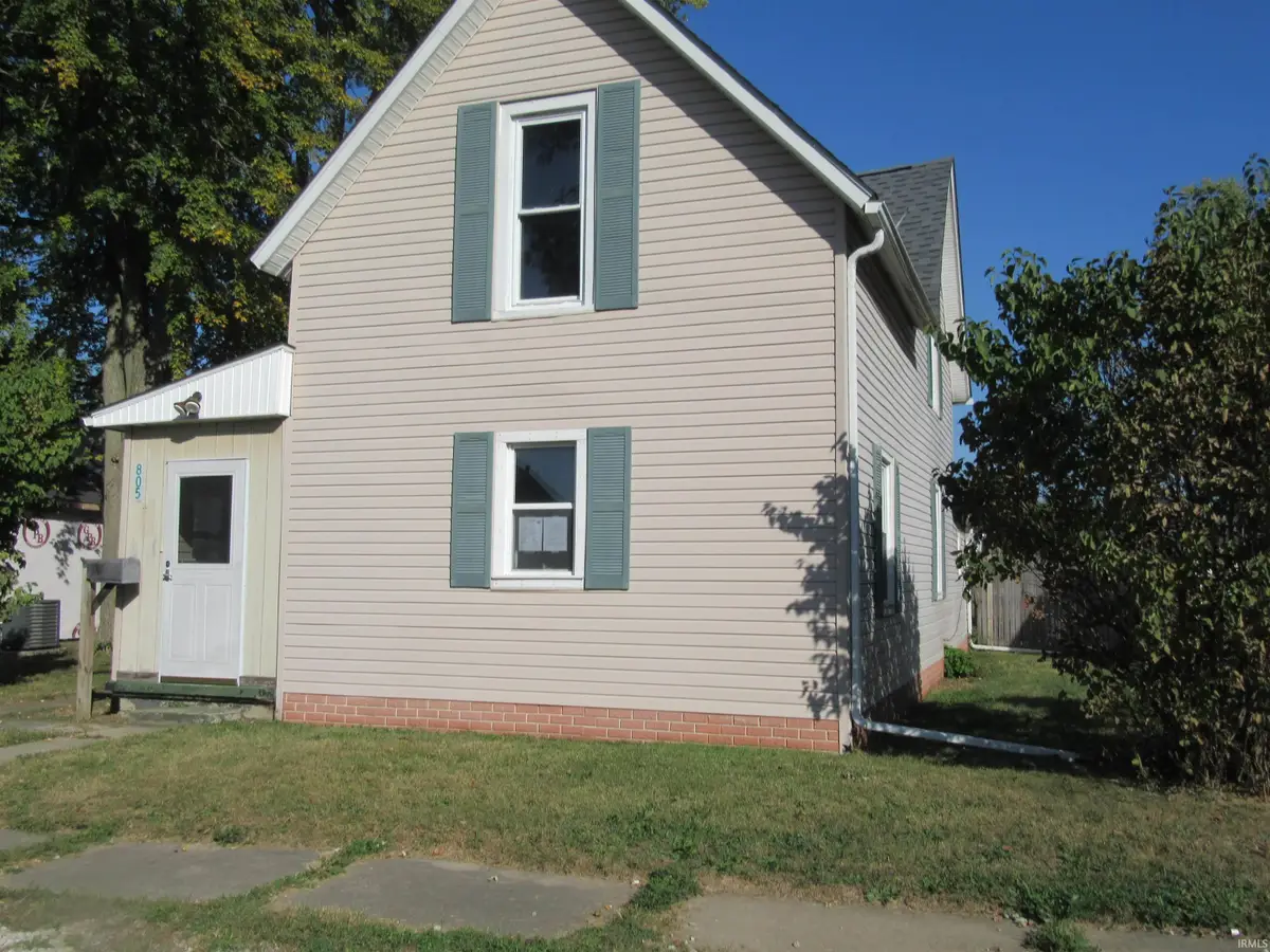 805 S 17th Street, Elwood, IN 46036 - Image #1