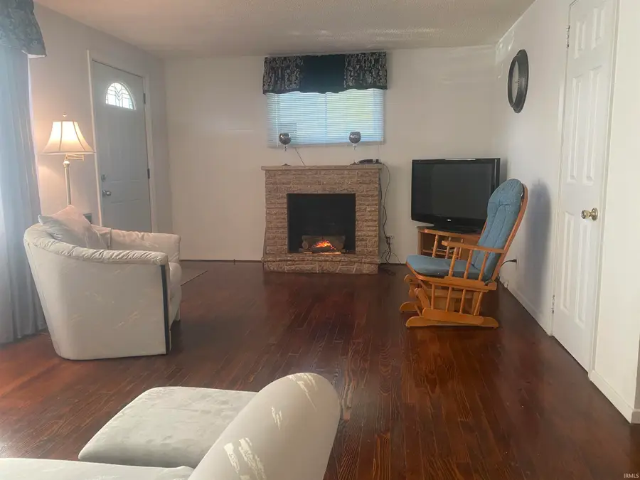 120 W Sam Street, Dunkirk, IN 47336 - Image #3