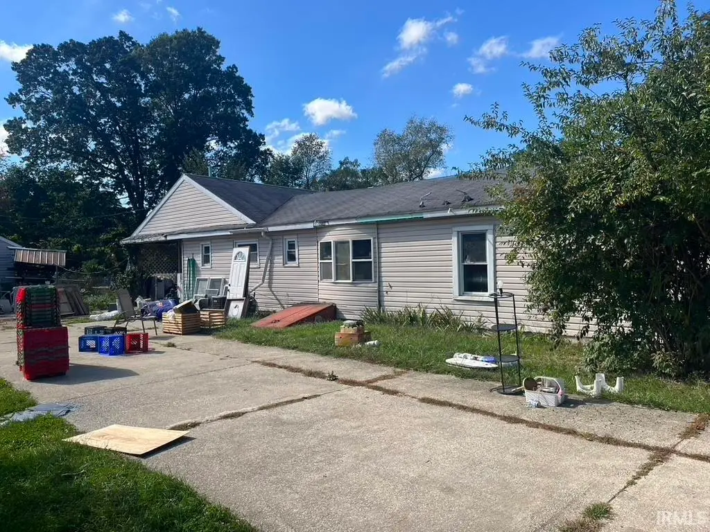 10912 Fairview Avenue, Osceola, IN 46561 - #1