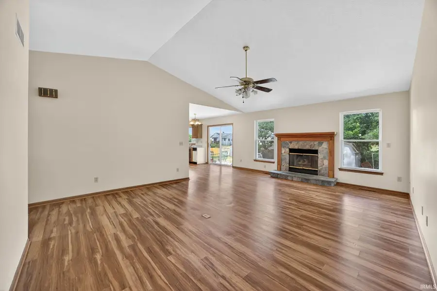 10449 Charles Street, Osceola, IN 46561 - Image #3