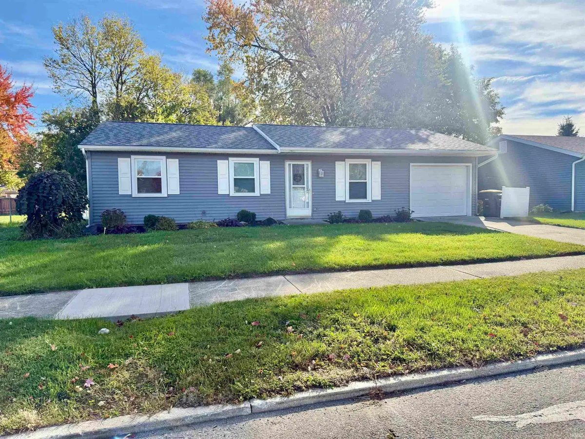 326 E Lisle Street, Kendallville, IN 46755 - #1