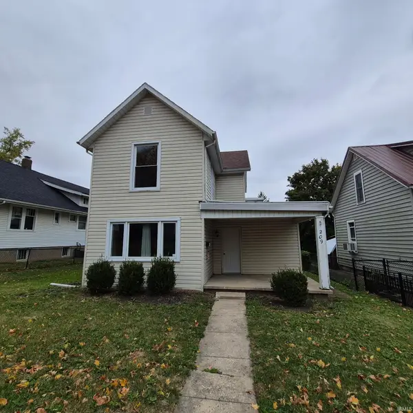 209 N Walnut Street, Alexandria, IN 46001