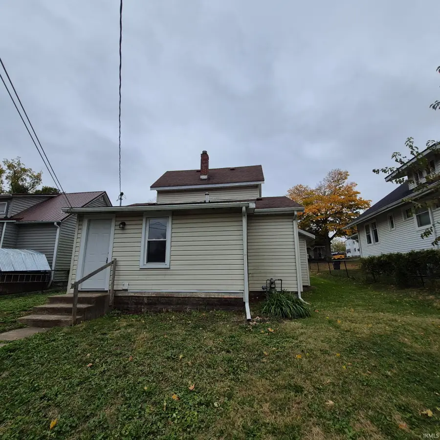 209 N Walnut Street, Alexandria, IN 46001 - Image #3