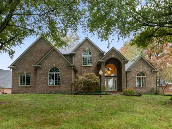 2055 Claybrook Court, Newburgh, IN 47630