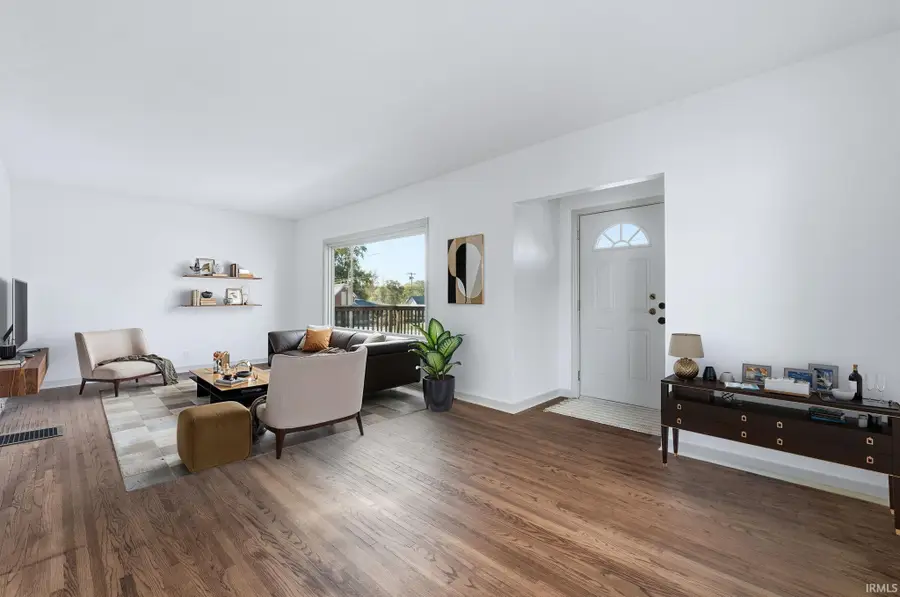 325 N Lafontaine Street, Huntington, IN 46750 - Image #3