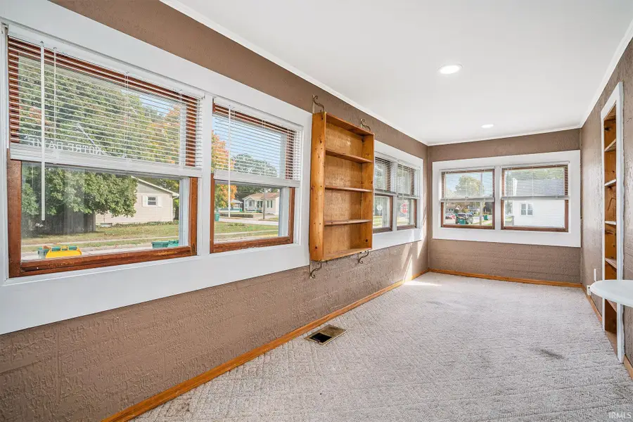 125 E Omer Avenue, Mishawaka, IN 46545 - Image #3