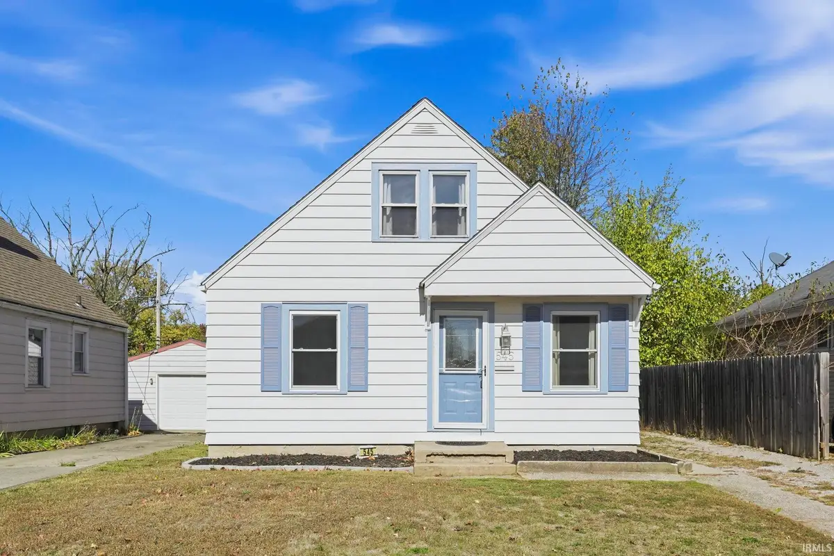 545 Charlotte Avenue, Fort Wayne, IN 46805 - Image #1