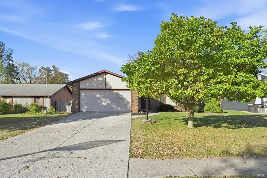 5835 Hinsdale Lane, Fort Wayne, IN 46835 - Image #2