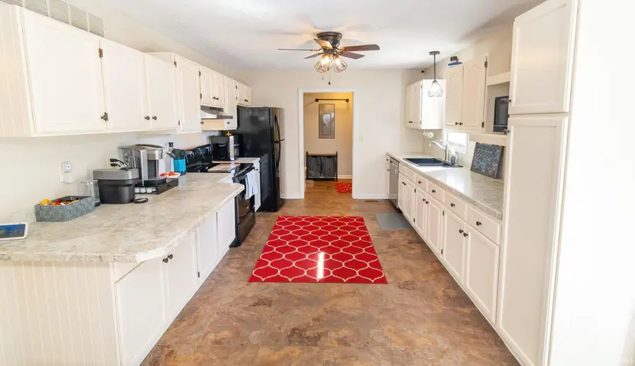 7555 Gourley Lane, Newburgh, IN 47630 - Image #3