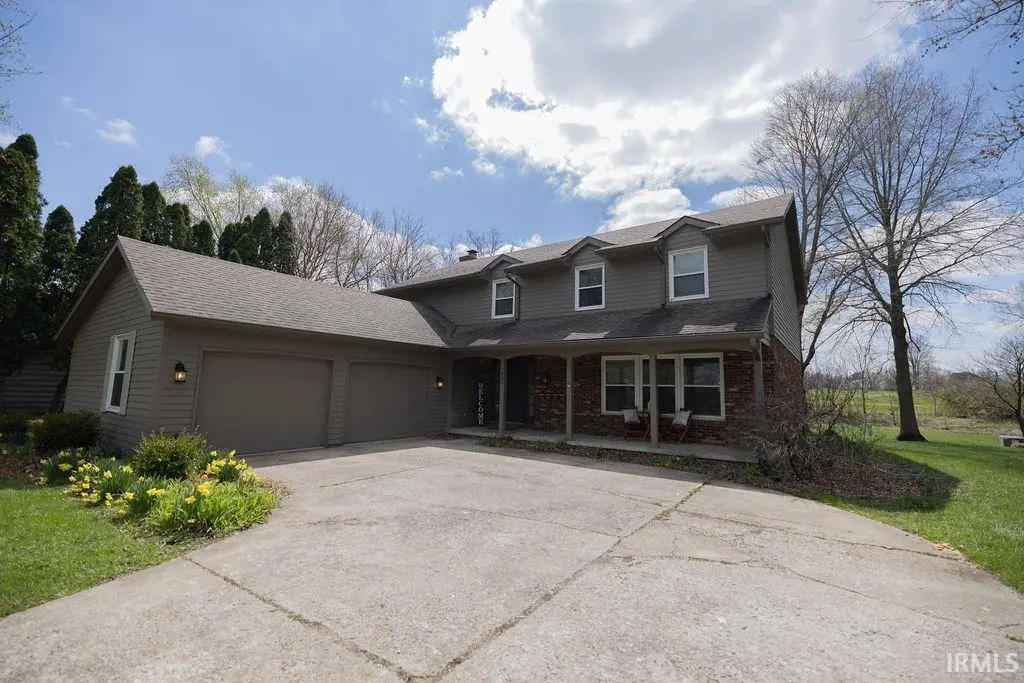 435 N Cherry Wood Lane, Muncie, IN 47304 - #1