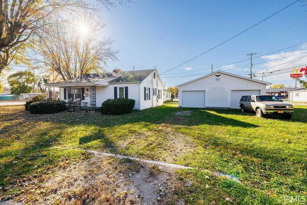 15 N Central Avenue, Spencer, IN 47460 - #1