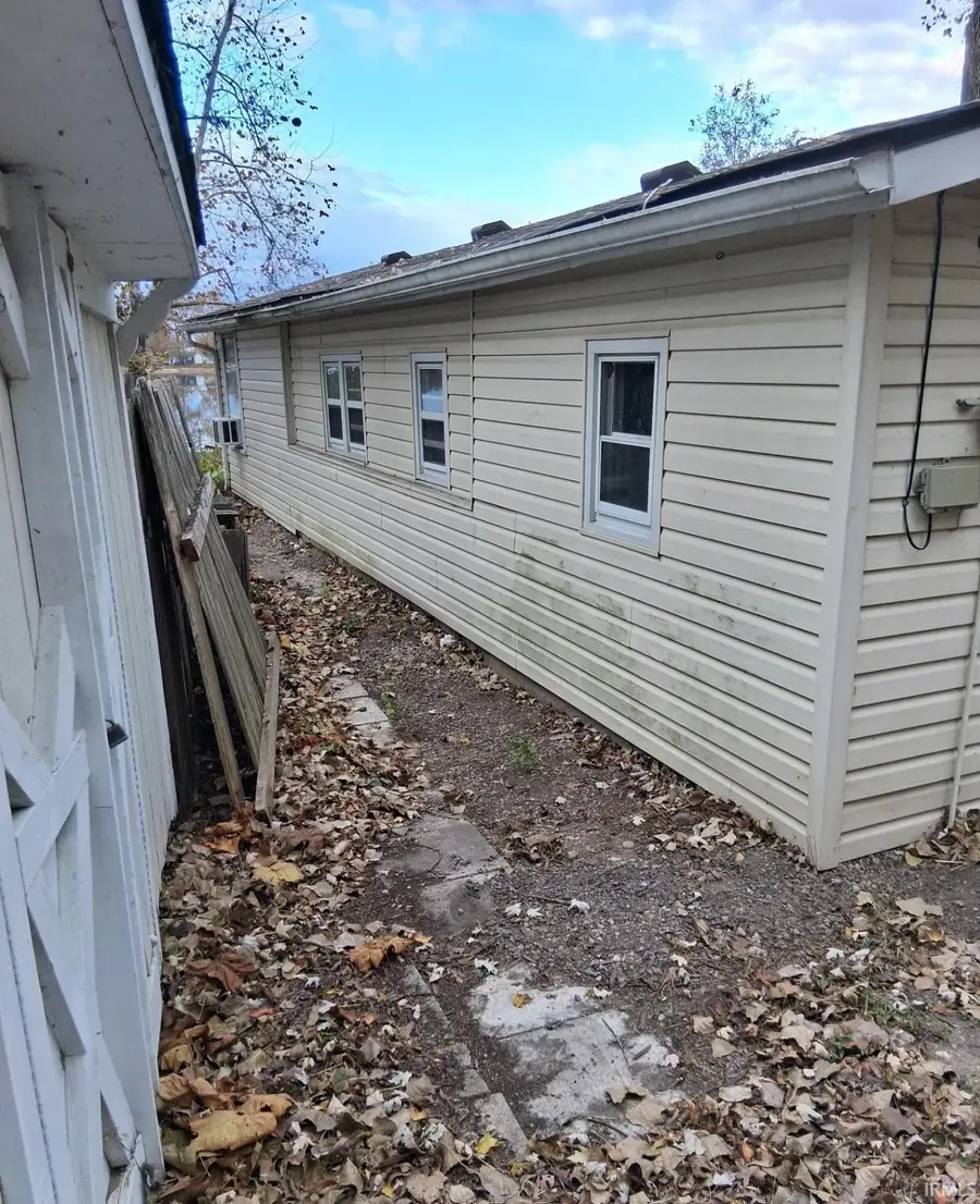 1519 S Lakeshore Drive, Albion, IN 46701 - Image #3