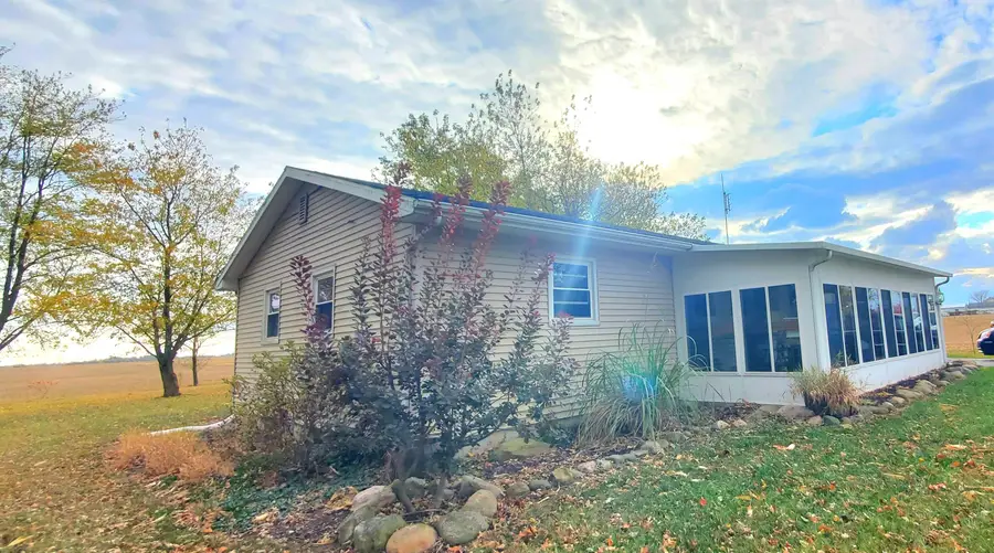 8618 Hoagland Road, Hoagland, IN 46745 - Image #2