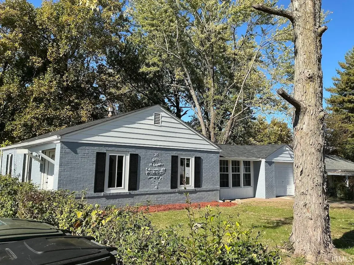 423 S Kenmore Drive, Evansville, IN 47714 - Image #1