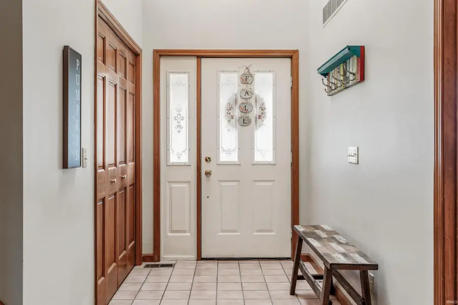 10625 Lone Eagle Way, Fort Wayne, IN 46845 - Image #2