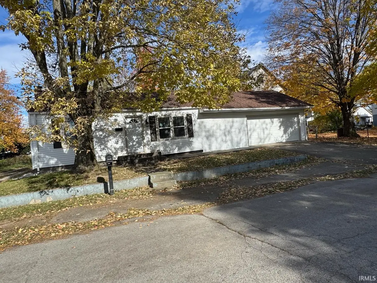 226 E 16th Street, Muncie, IN 47302 - Image #1
