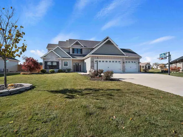 3077 Leon Cove, Fort Wayne, IN 46845