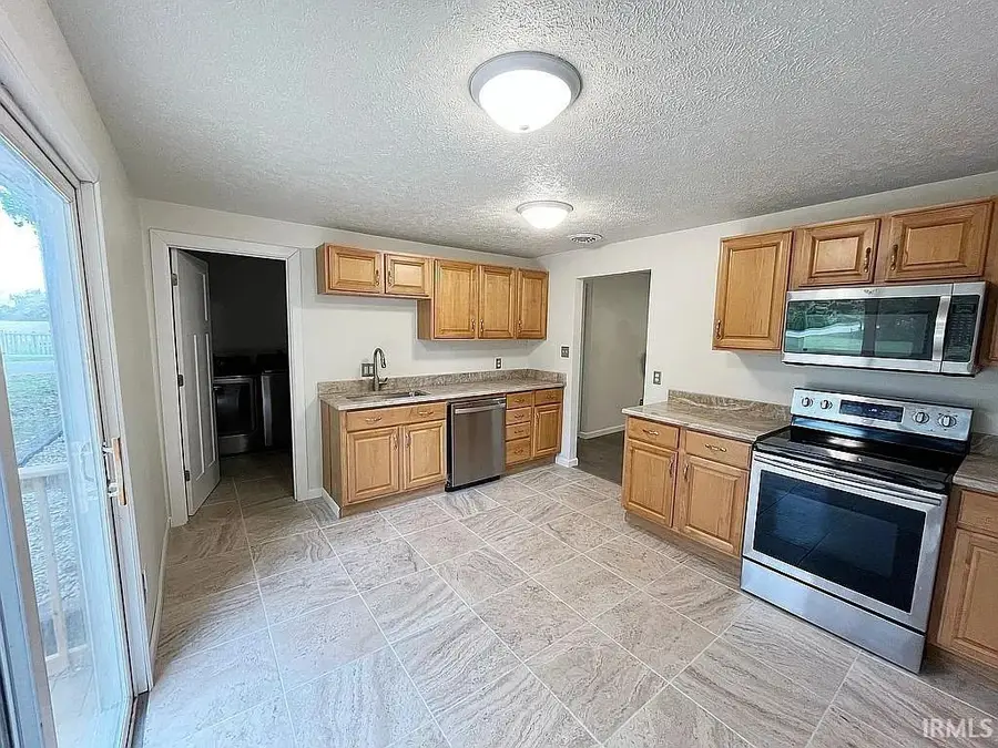 2983 N Murphy Lane, Warsaw, IN 46582 - Image #3