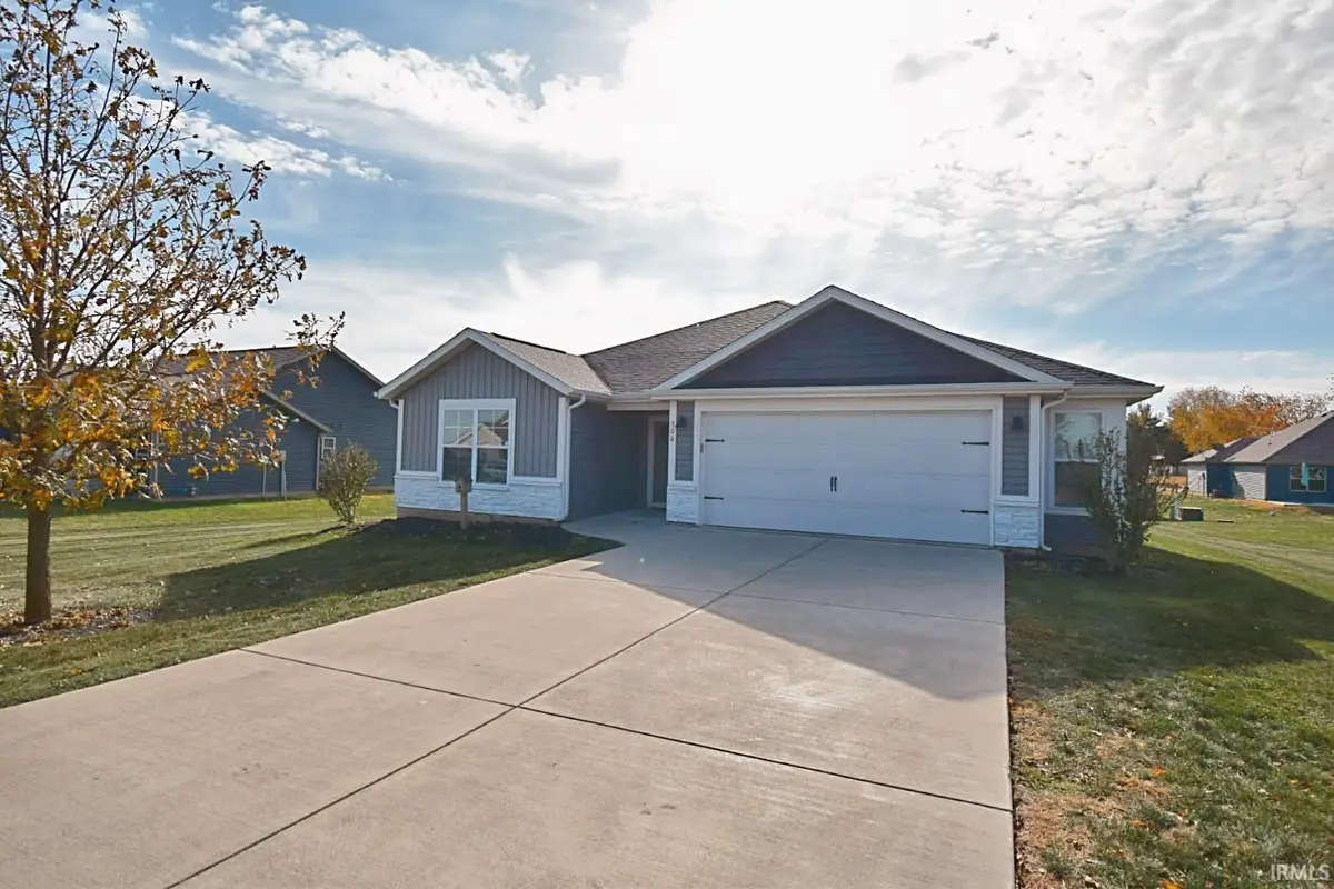 306 E Quail Drive, Oxford, IN 47971 - Image #1