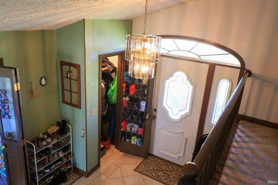 4627 S 50 E Road, Huntingburg, IN 47542 - Image #2