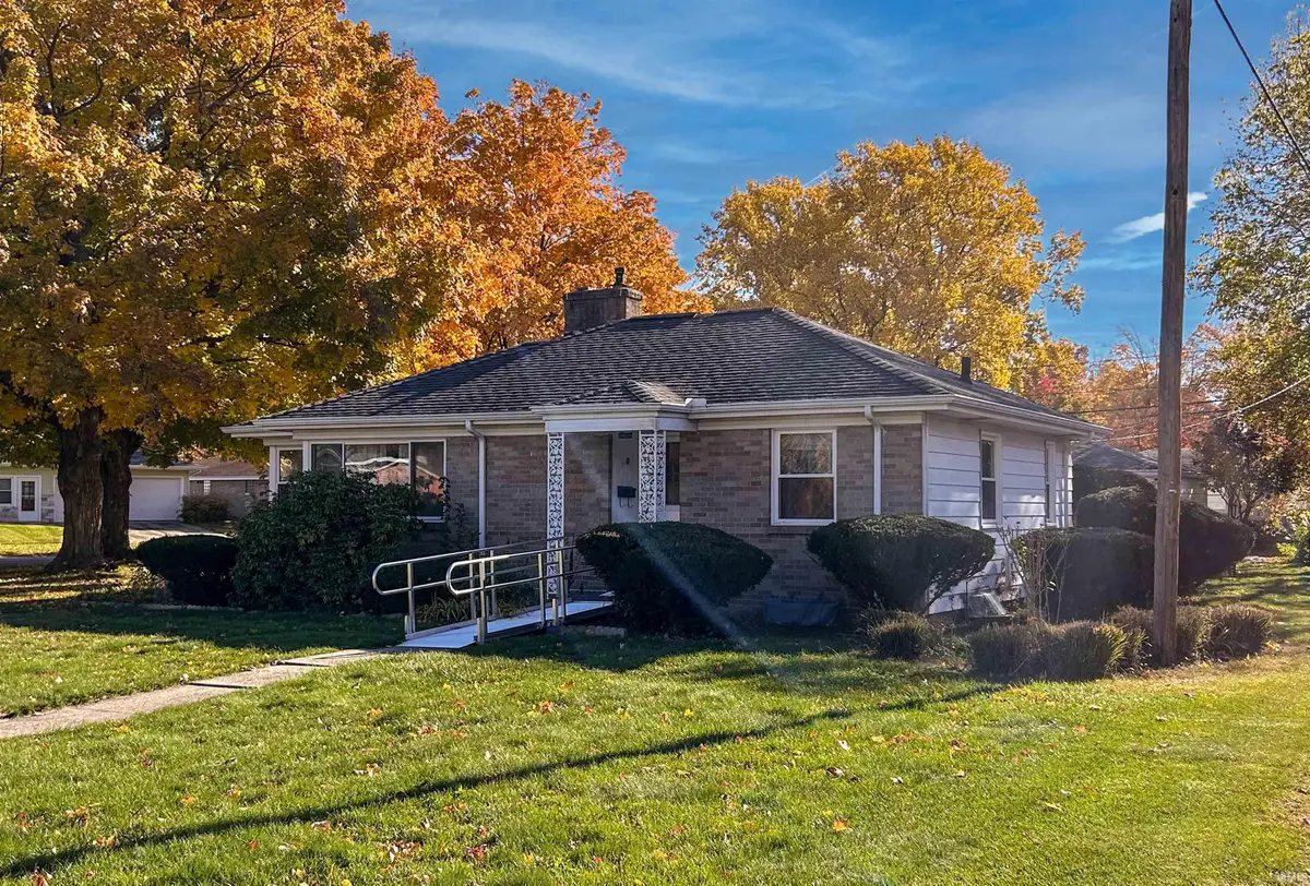 1740 Rockne Street, South Bend, IN 46617 - #1