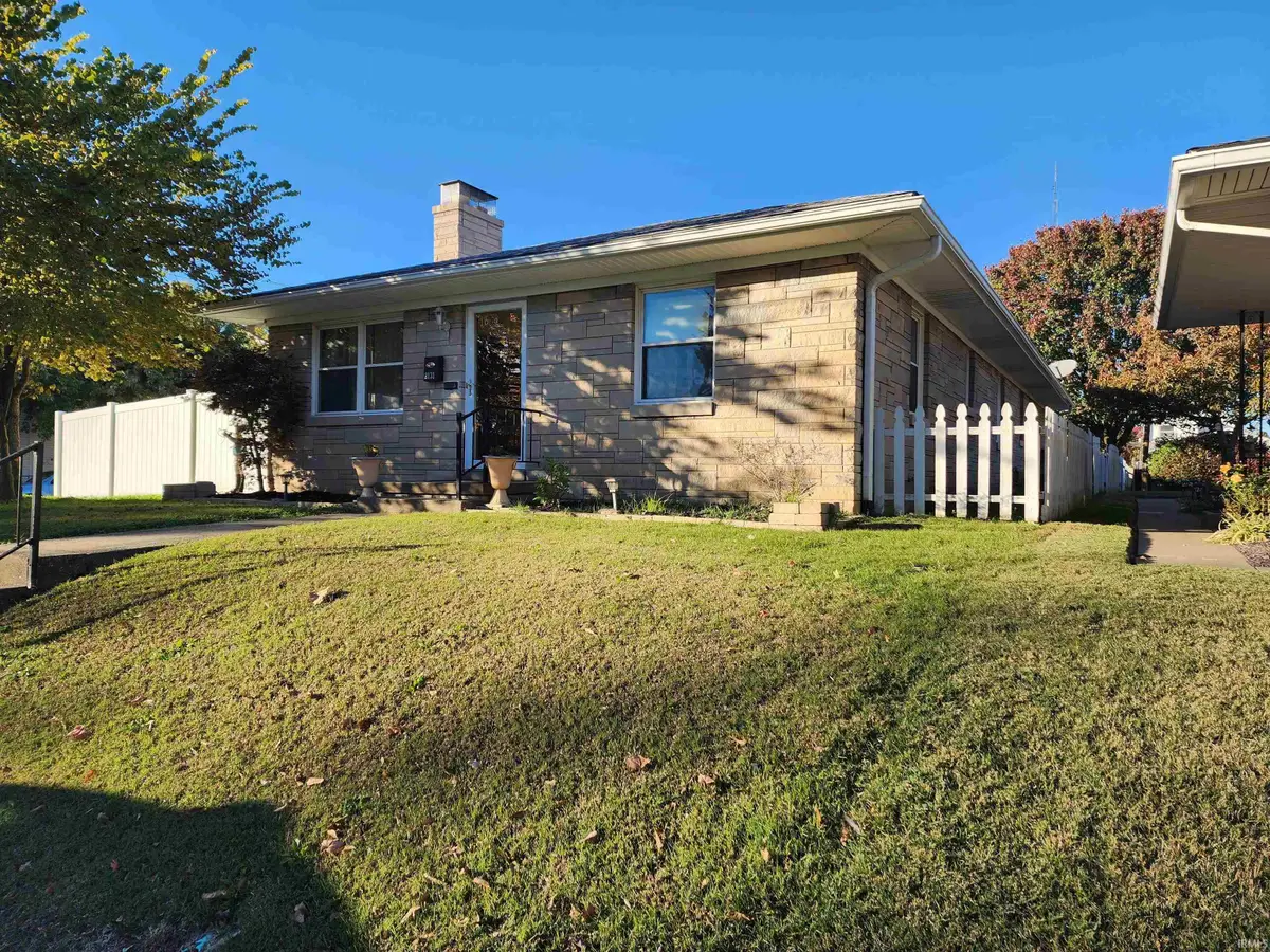 2131 W Iowa Street, Evansville, IN 47712 - Image #1
