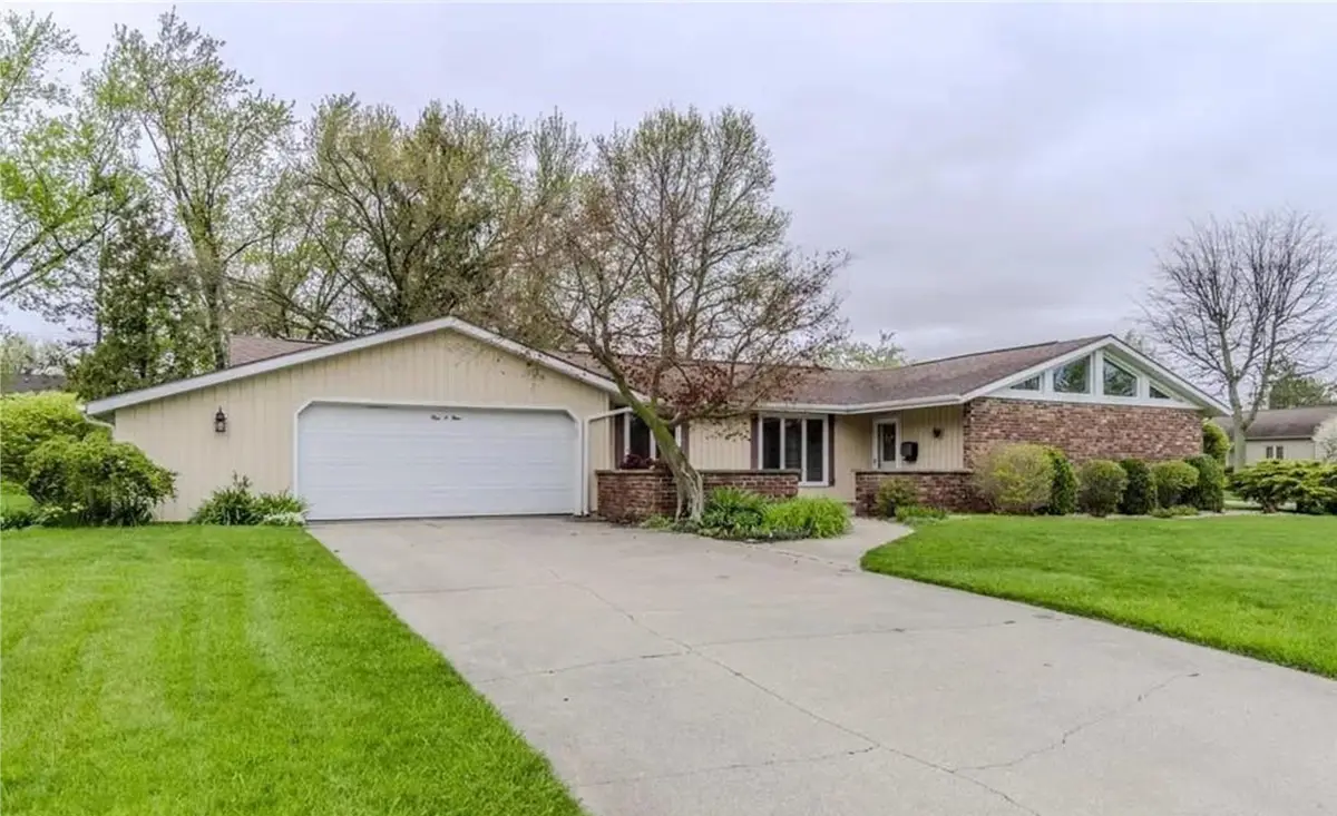 409 Inglenook Place, Angola, IN 46703 - #1