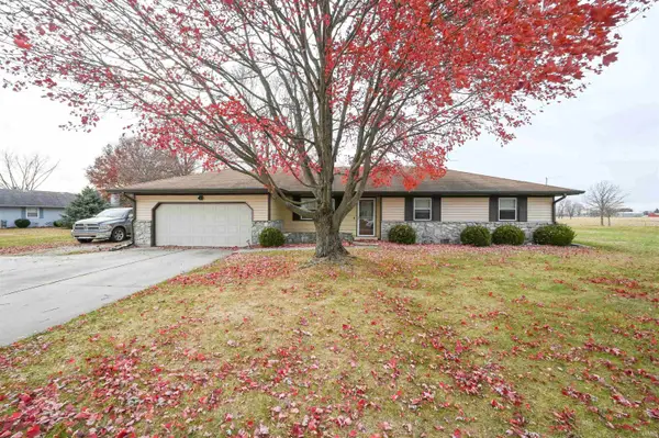 705 Pinoak Drive, Kokomo, IN 46901