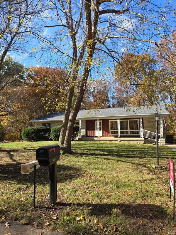 1605 E Woodland Drive, Bloomington, IN 47408