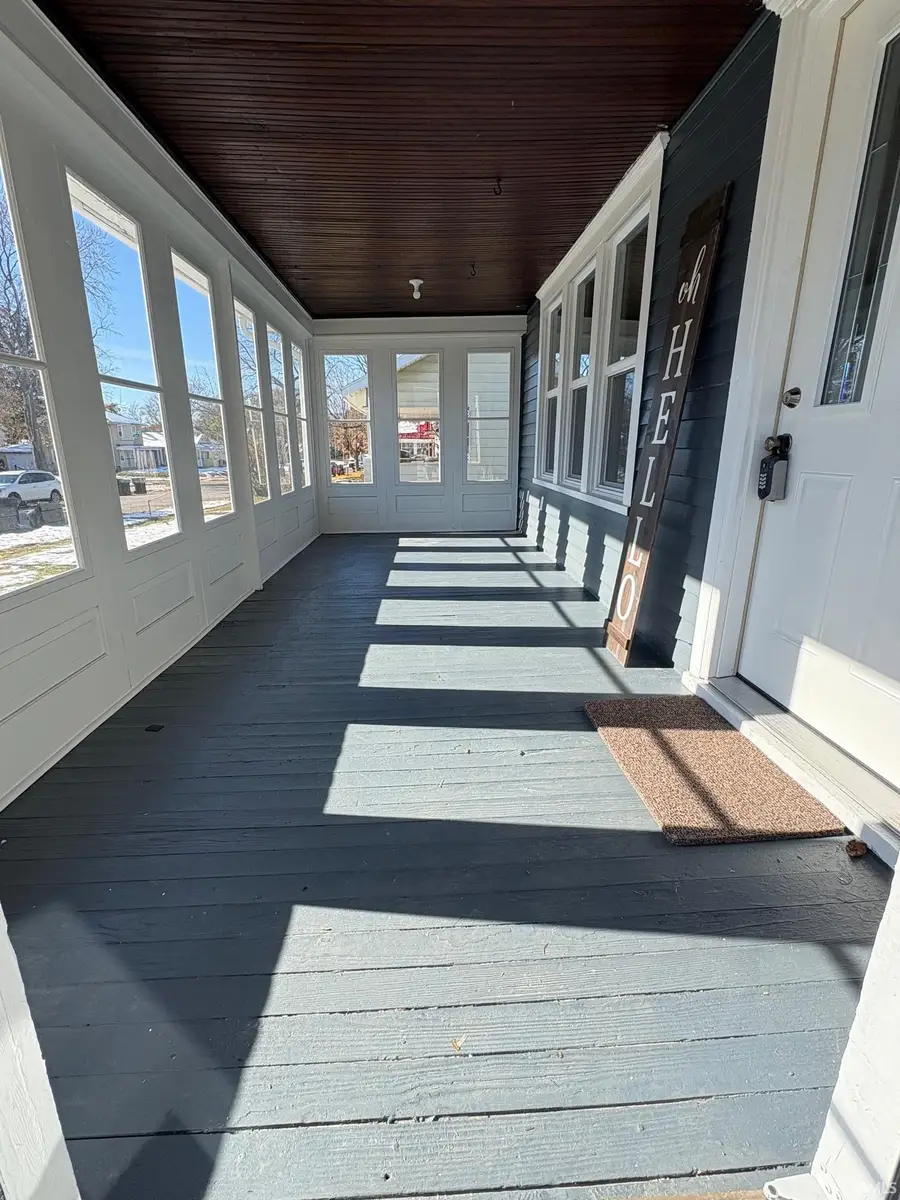 1013 E Fairview Avenue, South Bend, IN 46614 - Image #2