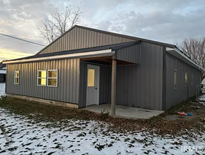 207 E Walnut Street, Bryant, IN 47326 - Image #2