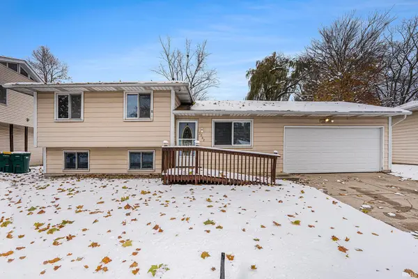 2982 Princeton Drive, Mishawaka, IN 46544
