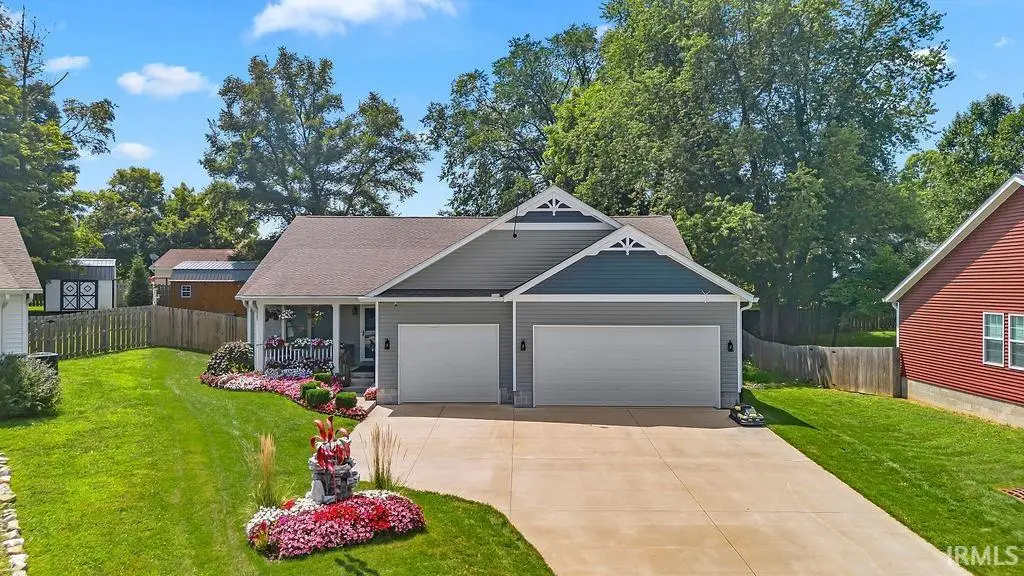 7227 W Mustang Drive, Ellettsville, IN 47429 - Image #1