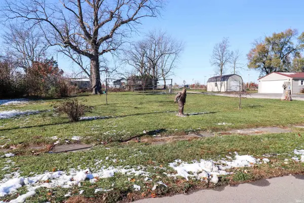 300 S Angle Street, Dunkirk, IN 47336