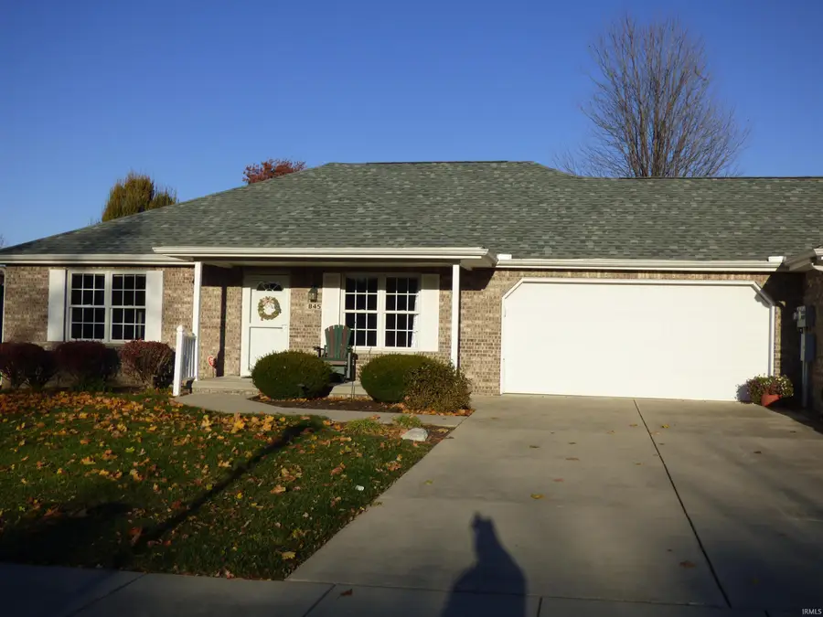845 Makenna Circle, Frankfort, IN 46041 - Image #2