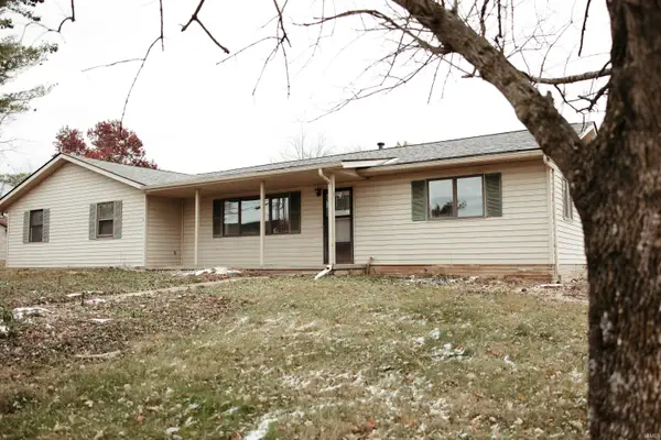 3939 W Woodhaven Drive, Bloomington, IN 47403