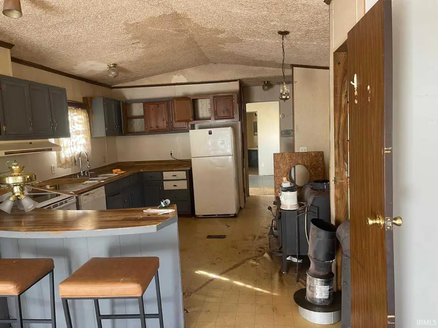 11077 E Rader Lane, Solsberry, IN 47459 - Image #3