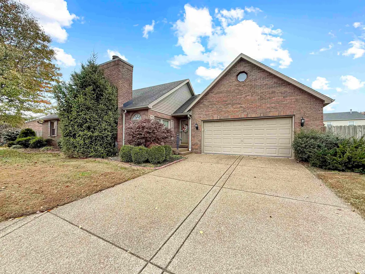 213 Thompson Avenue, Evansville, IN 47715 - Image #1