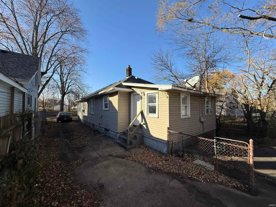 208 S Bendix Drive, South Bend, IN 46619 - Image #3