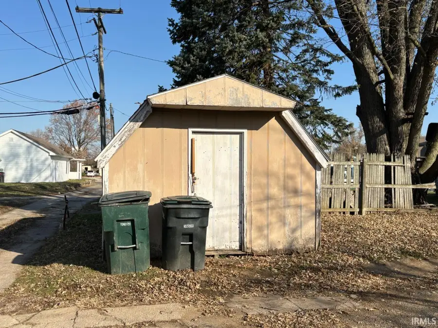 1911 S Walnut Street, Muncie, IN 47302 - Image #3