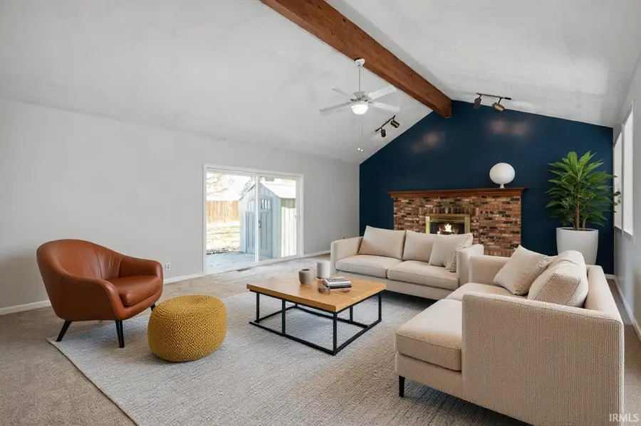 910 S Devonshire Road, Yorktown, IN 47396 - Image #2